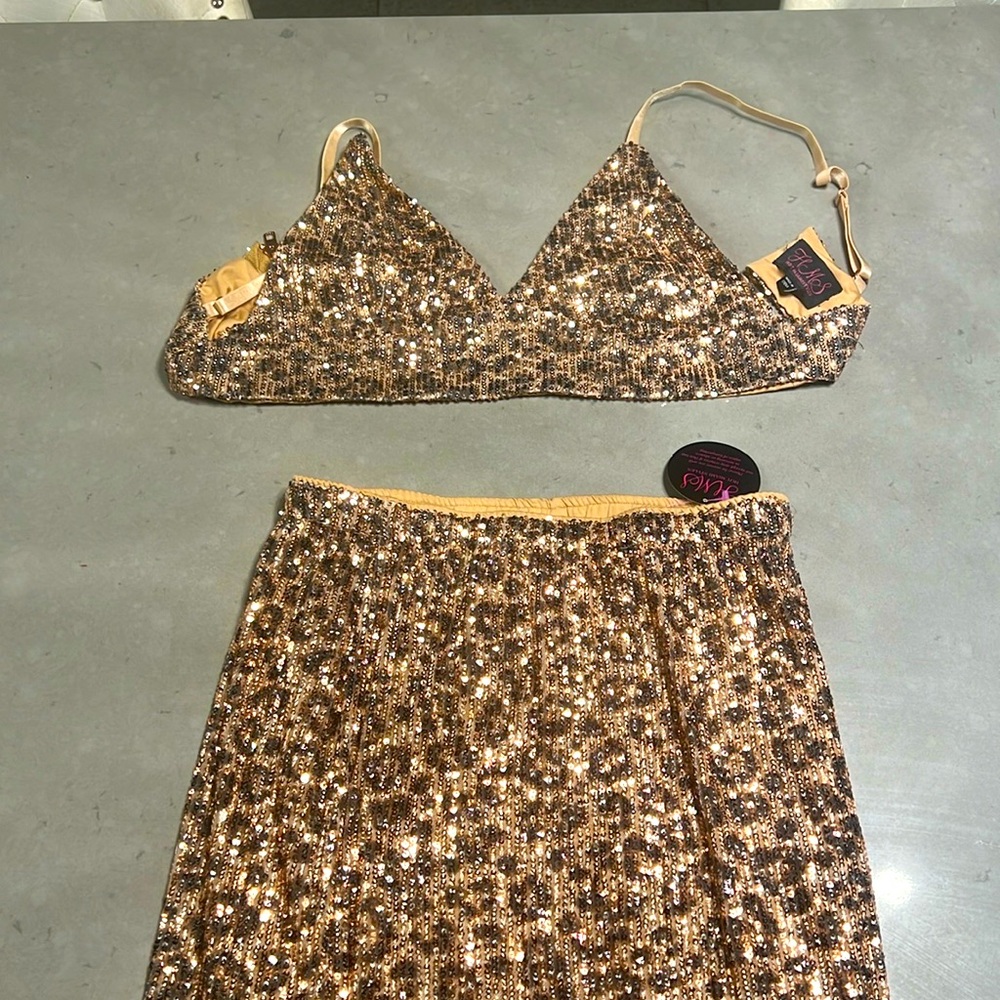 New ! Stunning 2 piece set